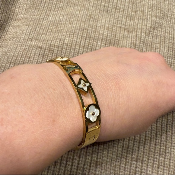 LV floral motif two tone gold bangle bracele - Picture 7 of 13